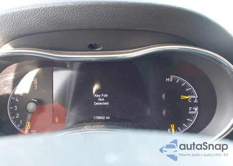 2016 Jeep Grand Cherokee Laredo из США, поврежденный, VIN 1C4RJFAG5GC427119